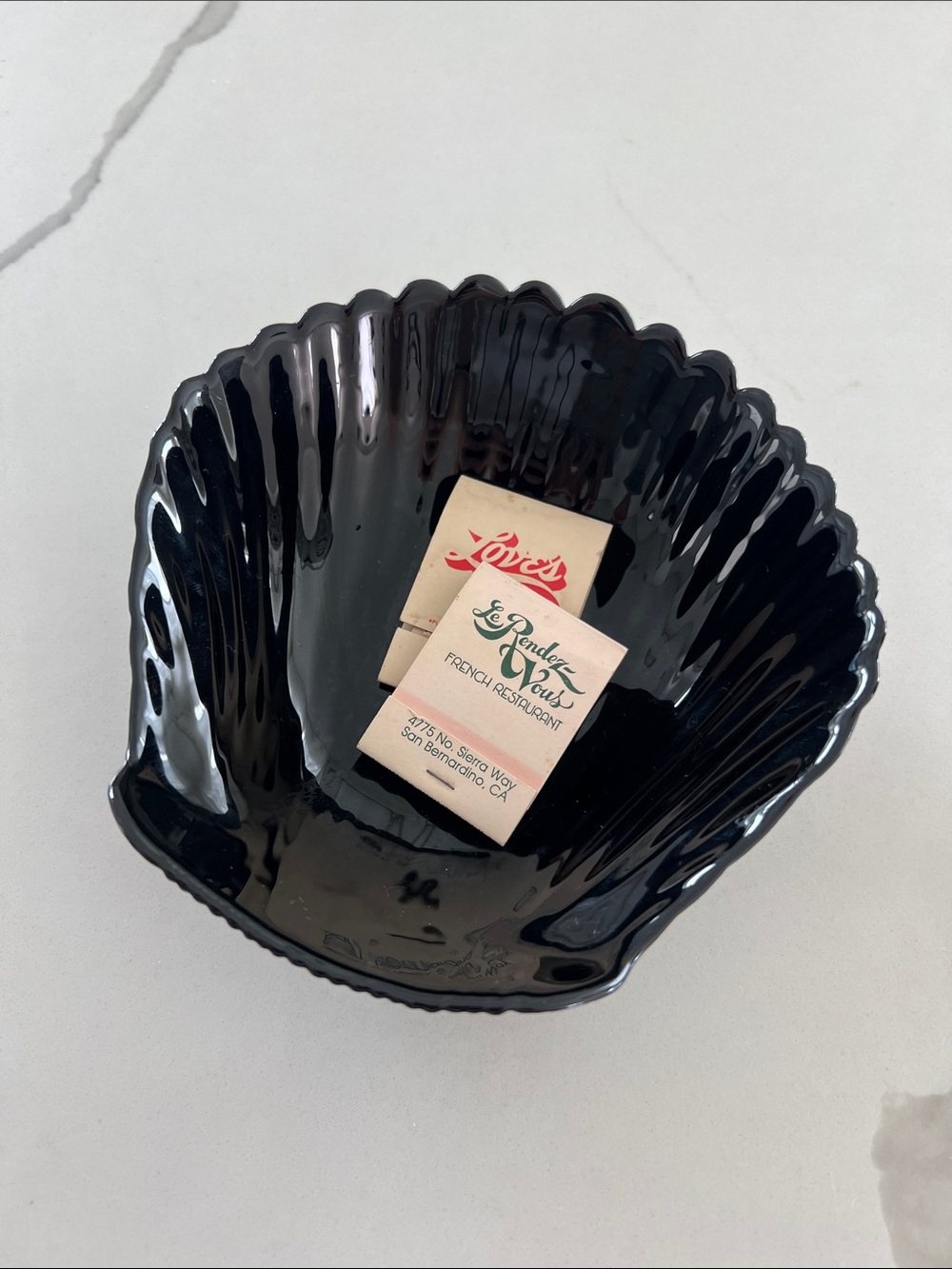Scalloped Black Glass Shell Bowl